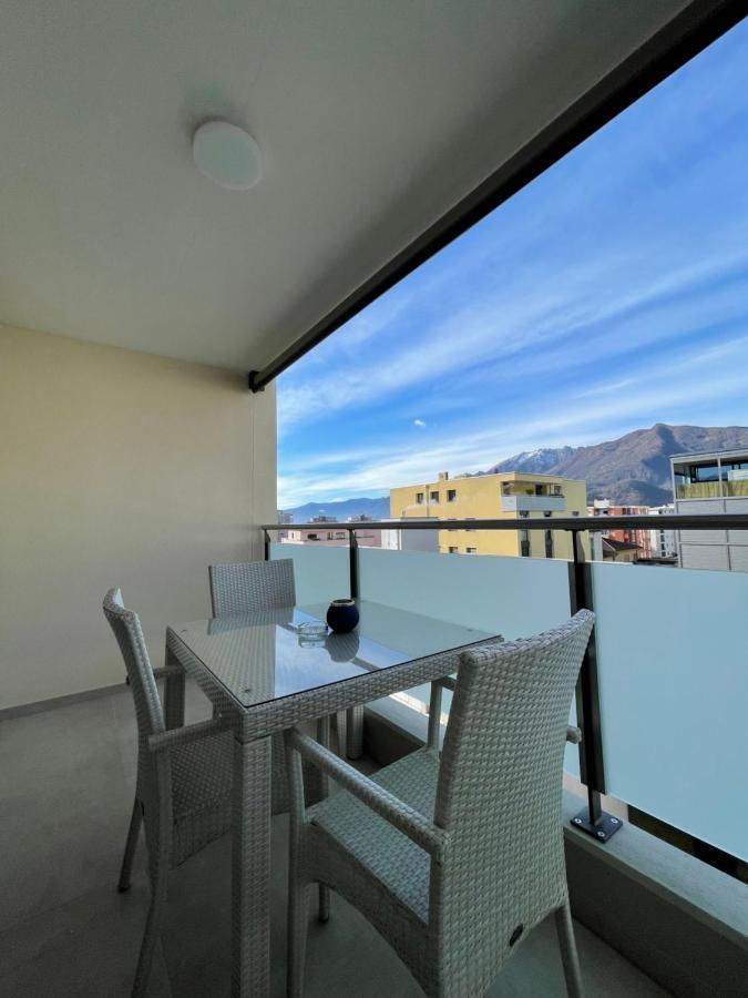 Onyx , 3 Min To Piazza Grande Apartment โลการ์โน ภายนอก รูปภาพ